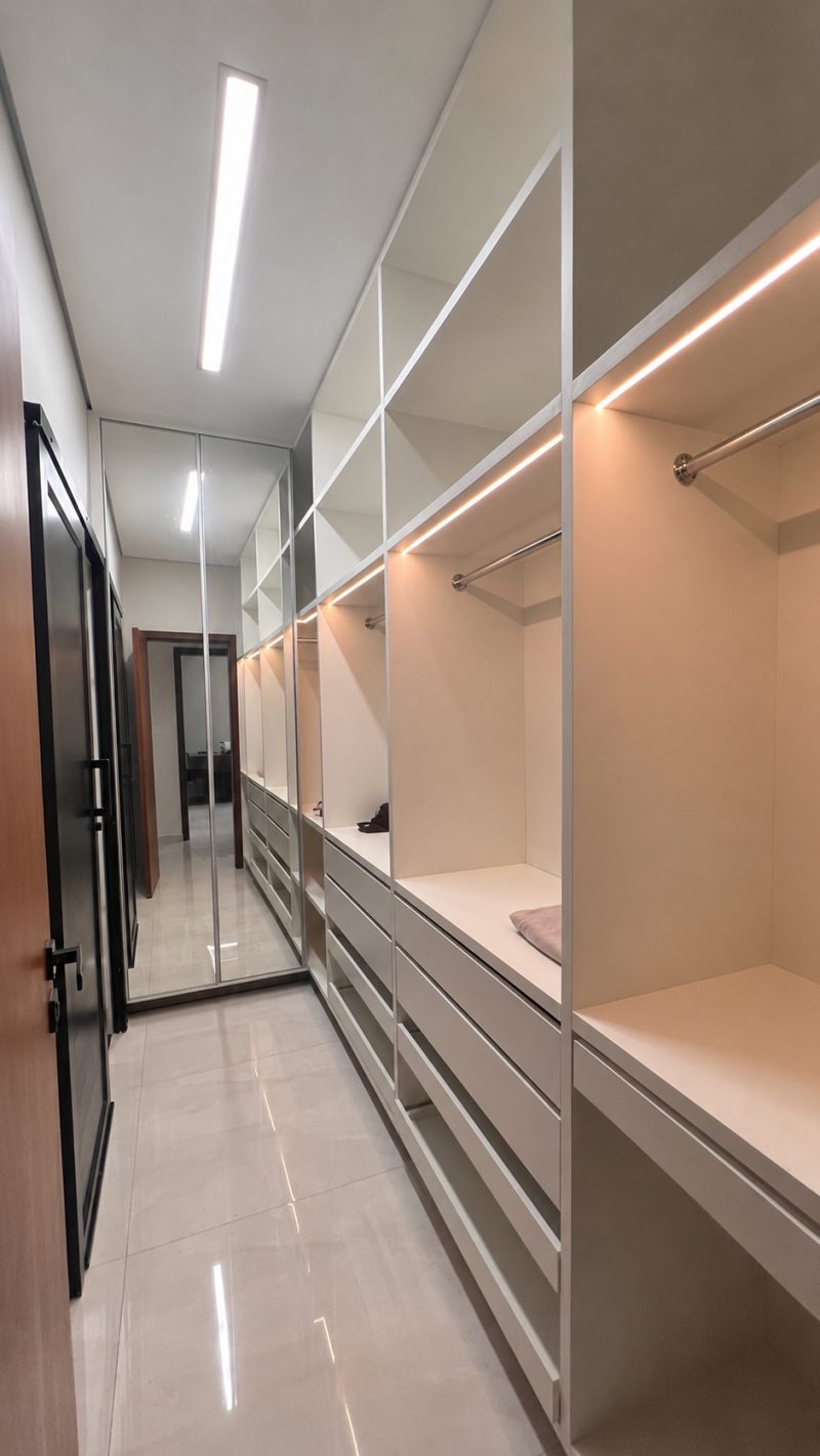 CASA DE ALTO PADRÃO Á VENDA I BAIRRO JARDIM ITÁLIA