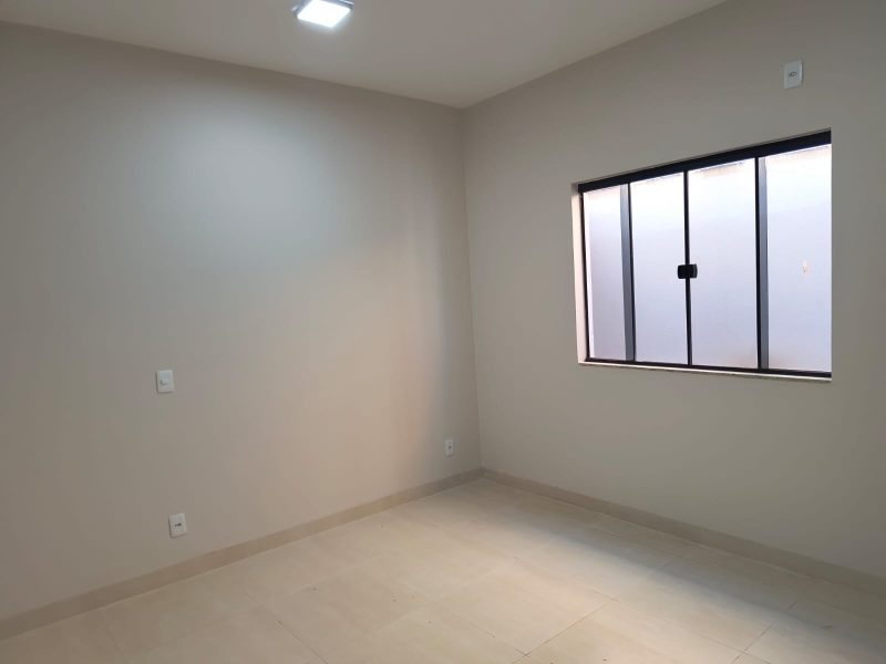 CASA A VENDA | BAIRRO CIDADE NOVA