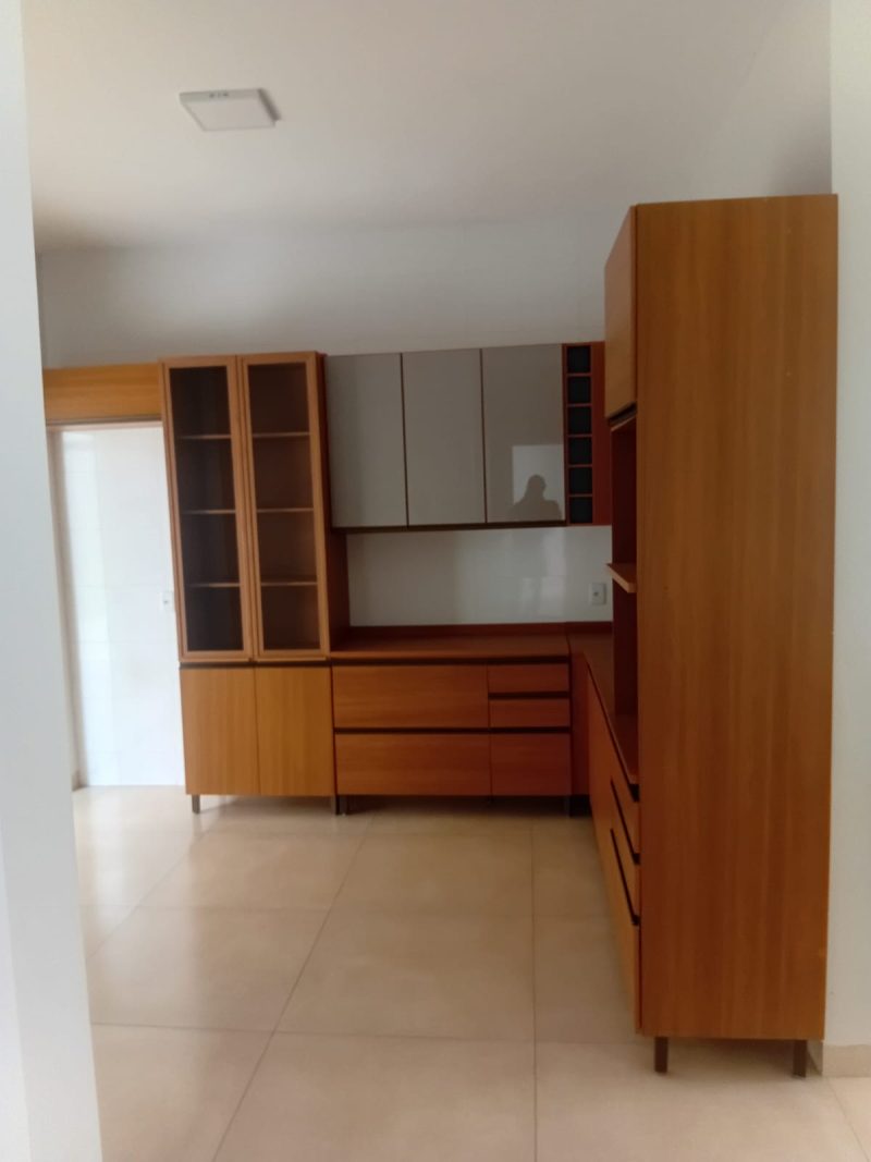 CASA EM CONDOMINIO PARA ALUGAR