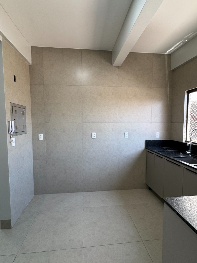 Aluga-se apartamento | Centro