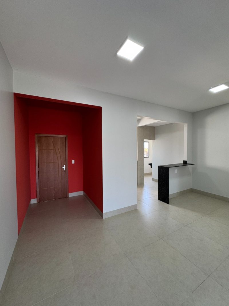Aluga-se apartamento | Centro