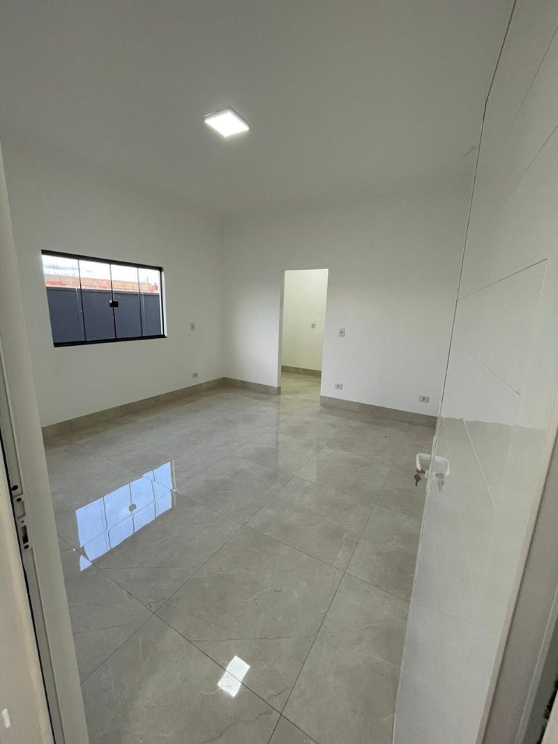 CASA Á VENDA I BAIRRO MONTSSERAT - NOVA MUTUM/ MT