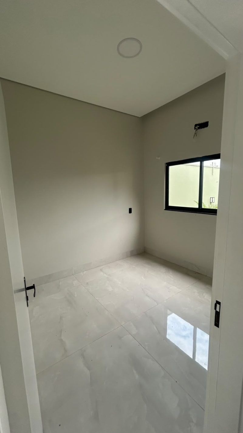 CASA DE ALTO PADRÃO À VENDA – BAIRRO MONTSERRAT | NOVA MUTUM-MT