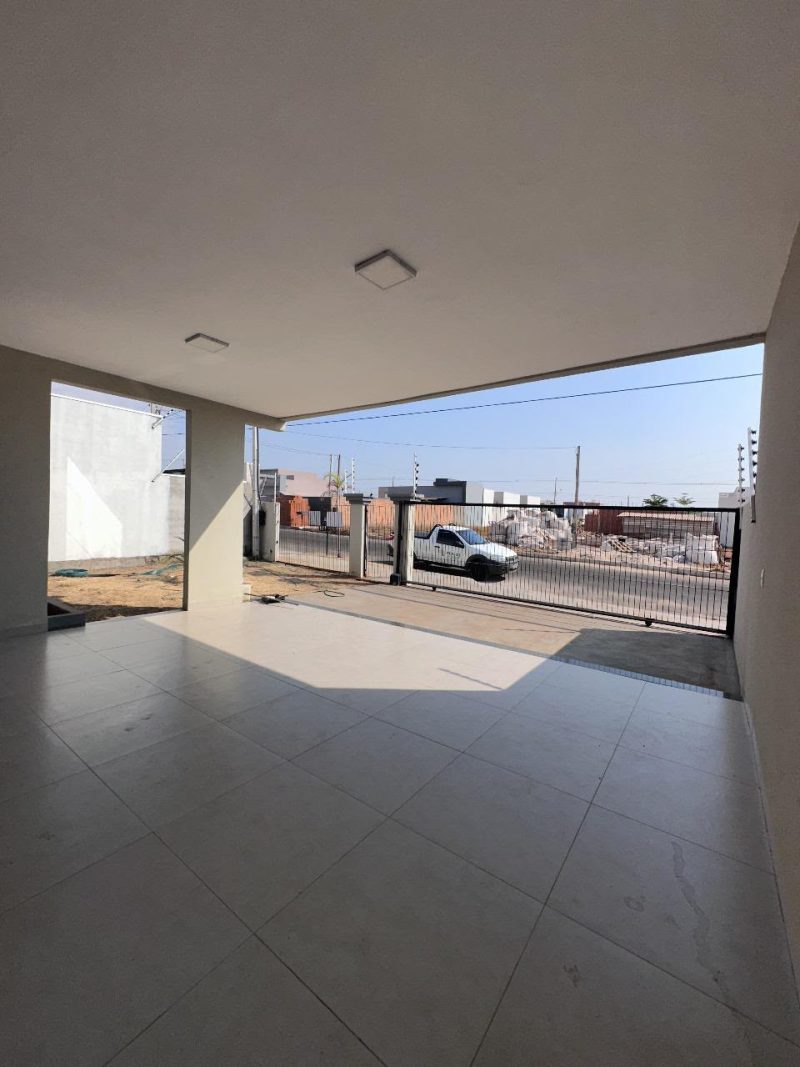CASA À VENDA| BAIRRO MONTSSERAT– NOVA MUTUM/MT