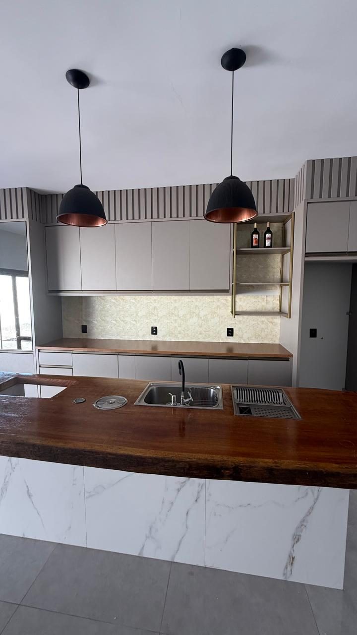CASA Á VENDA\LOCAÇÃO I BAIRRO MONTSSERAT  - NOVA MUTUM/ MT